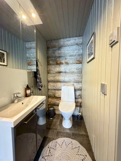 Image No.19-4 Bed Semi-Detached for sale