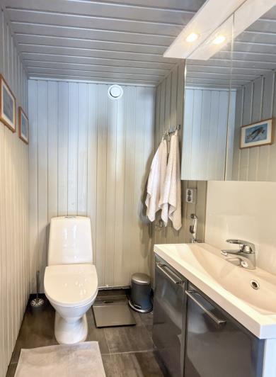 Image No.20-4 Bed Semi-Detached for sale