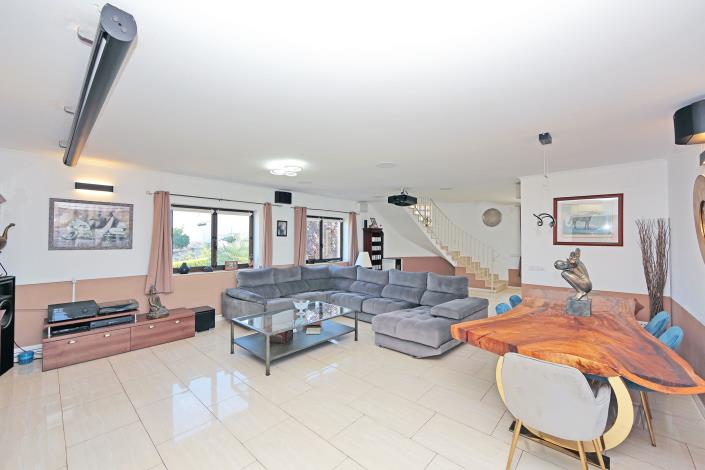 Image No.3-Villa de 5 chambres à vendre à Monte Pego