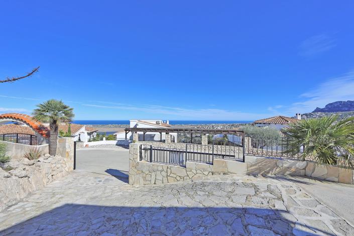 Image No.12-2 Bed Villa for sale