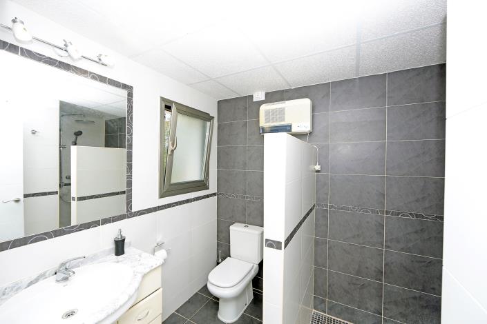 Image No.13-4 Bed Villa for sale