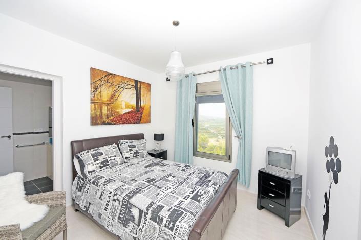 Image No.14-4 Bed Villa for sale