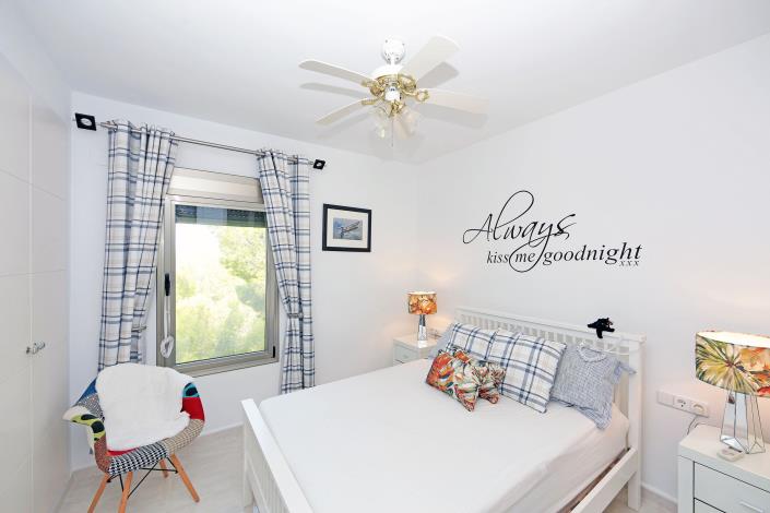 Image No.12-4 Bed Villa for sale