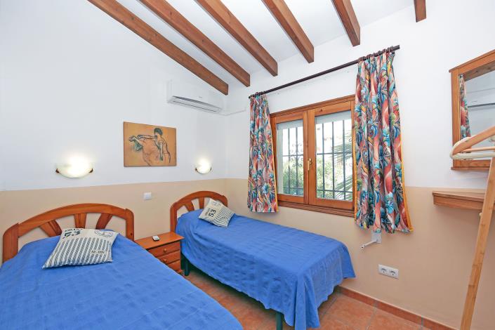 Image No.10-4 Bed Villa for sale