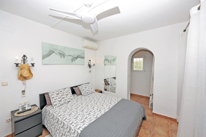 Image No.9-3 Bed Villa for sale