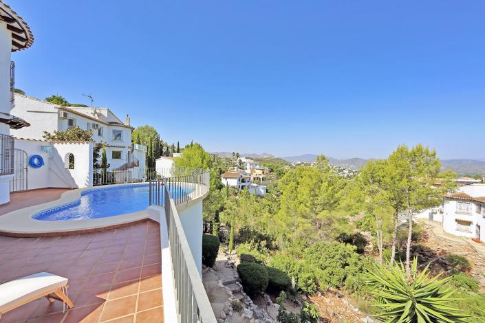 Image No.20-4 Bed Villa / Detached for sale