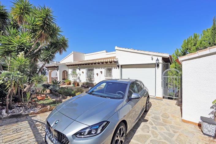 Image No.23-4 Bed Villa / Detached for sale