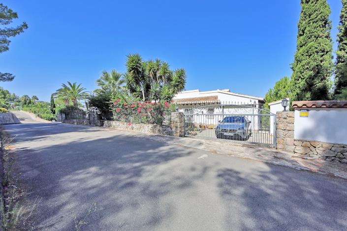 Image No.24-4 Bed Villa / Detached for sale