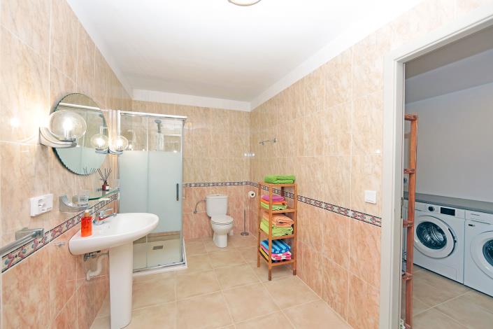 Image No.18-4 Bed Villa for sale
