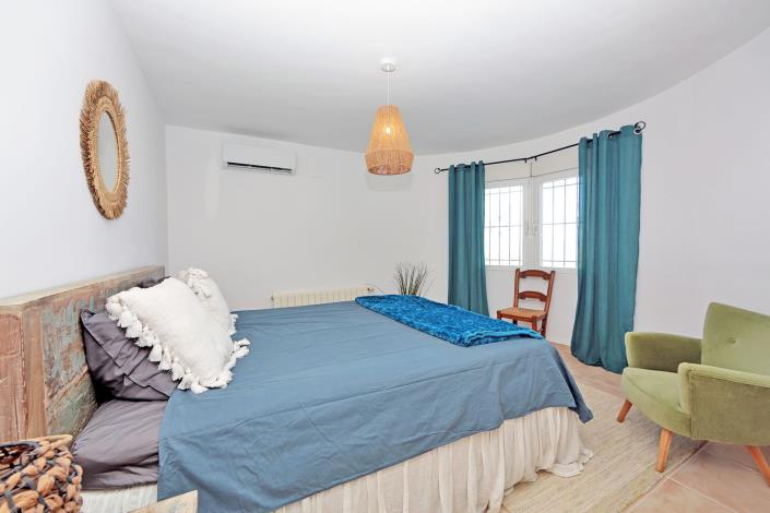 Image No.17-4 Bed Villa for sale