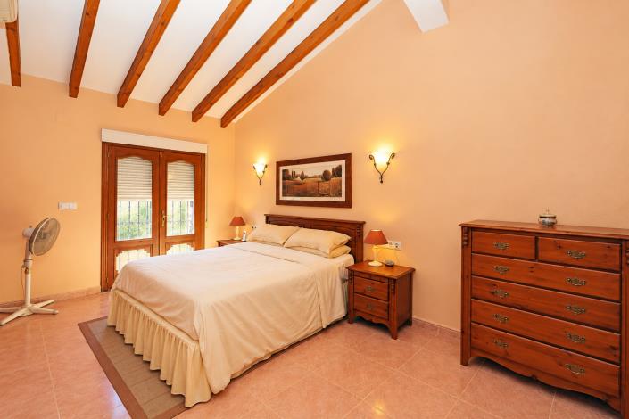 Image No.9-3 Bed Villa for sale