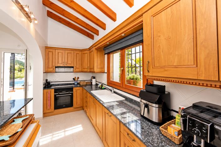 Image No.6-3 Bed Villa for sale