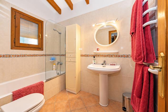 Image No.12-4 Bed Villa for sale