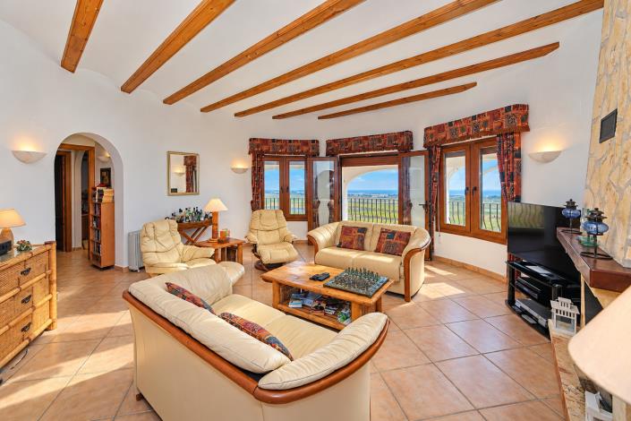 Image No.4-4 Bed Villa for sale
