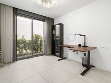 id139cbd01-0000-0500-0000-0000184281f2