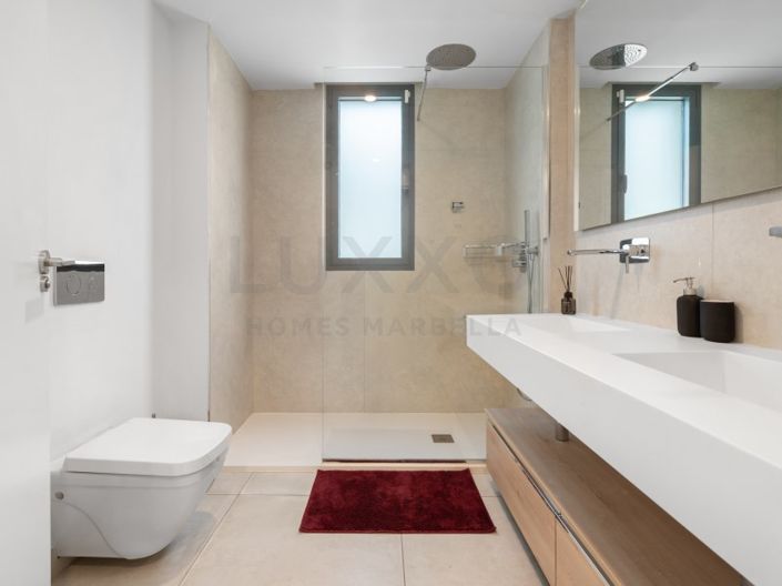 Image No.19-3 Bed Apartment for sale