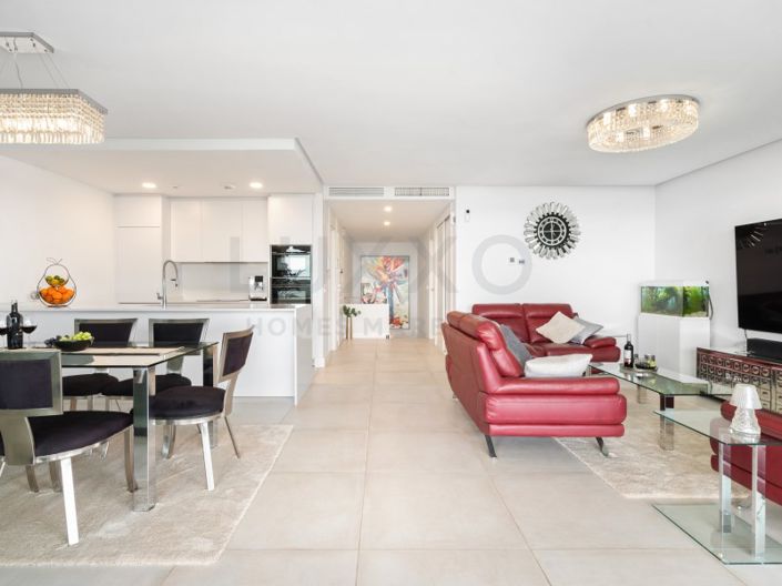 Image No.8-3 Bed Apartment for sale