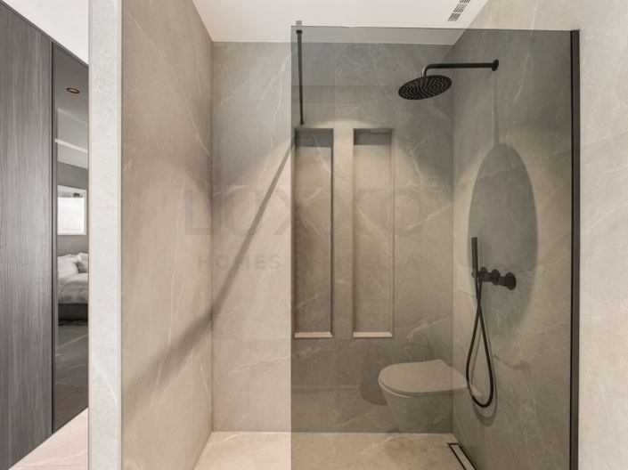 Image No.13-3 Bed Apartment for sale