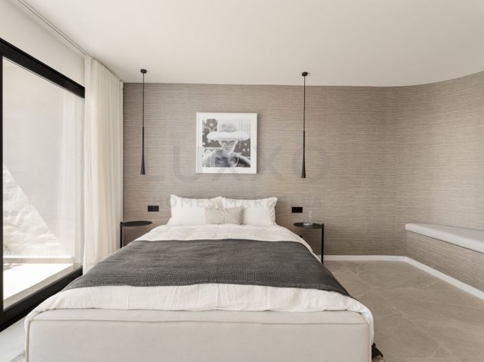 Image No.34-3 Bed Apartment for sale