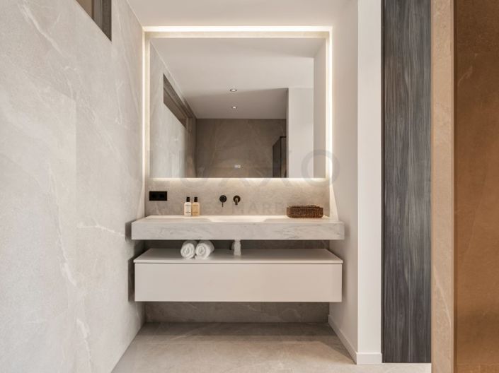 Image No.9-3 Bed Apartment for sale