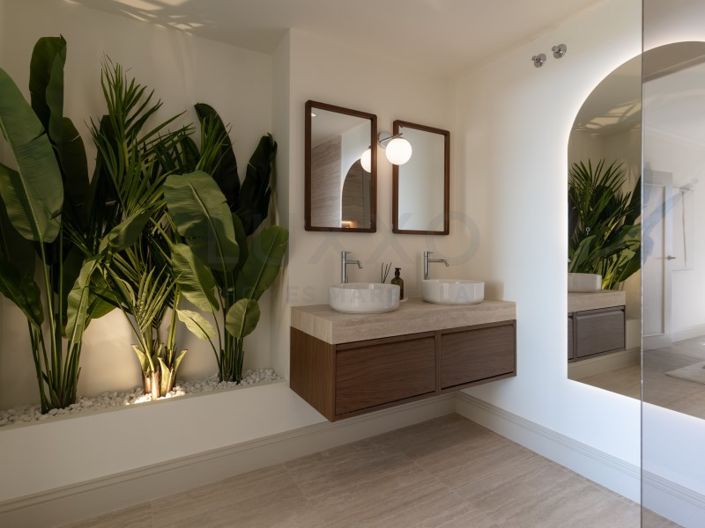 Image No.22-4 Bed Apartment for sale