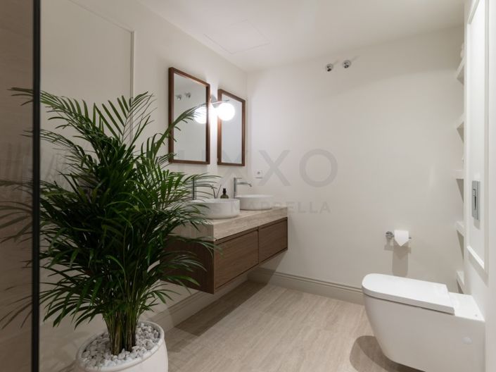 Image No.33-4 Bed Apartment for sale