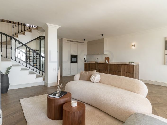 Image No.4-4 Bed Apartment for sale