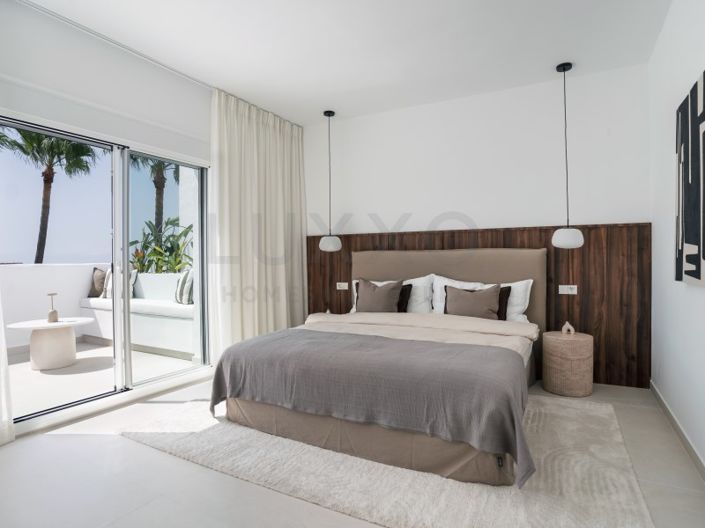 Image No.17-3 Bed Penthouse for sale