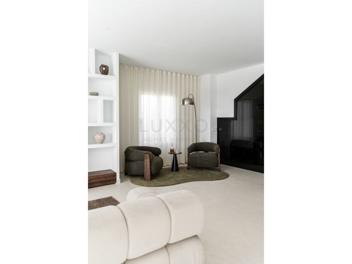 Image No.35-3 Bed Penthouse for sale