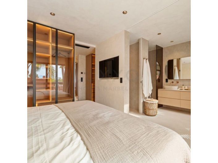 Image No.16-4 Bed Penthouse for sale