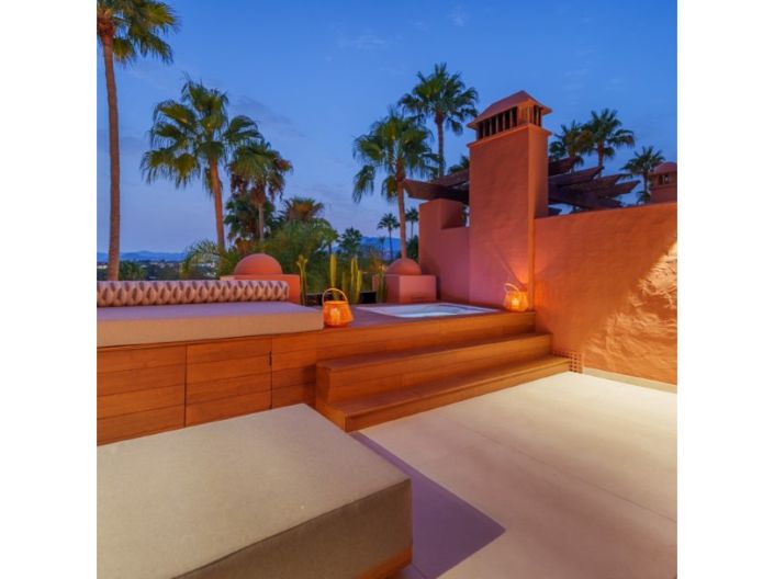 Image No.2-4 Bed Penthouse for sale