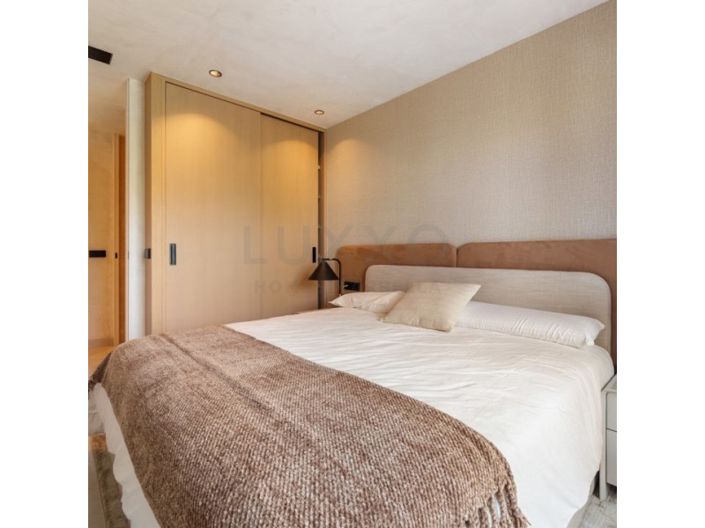 Image No.20-4 Bed Penthouse for sale