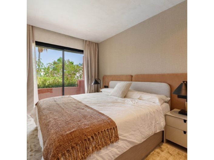 Image No.23-4 Bed Penthouse for sale