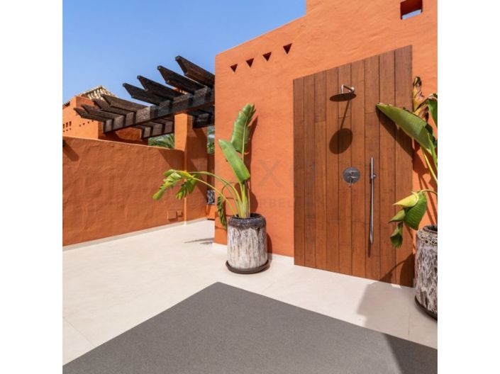 Image No.42-4 Bed Penthouse for sale