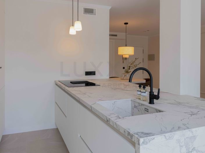 Image No.11-3 Bed Apartment for sale