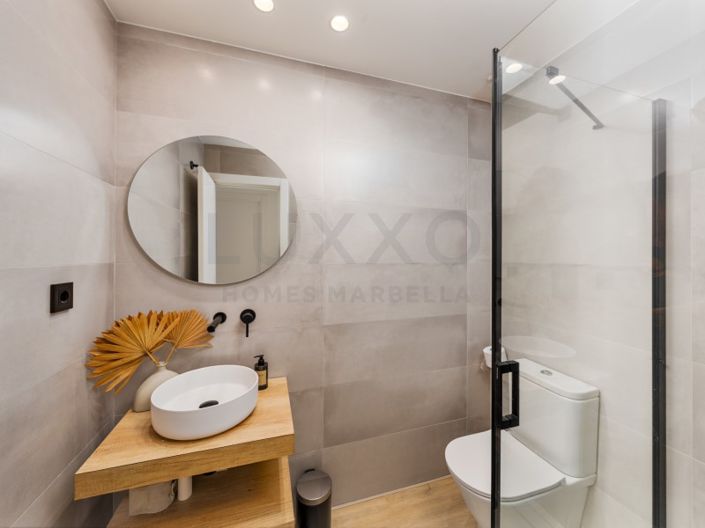 Image No.16-3 Bed House for sale