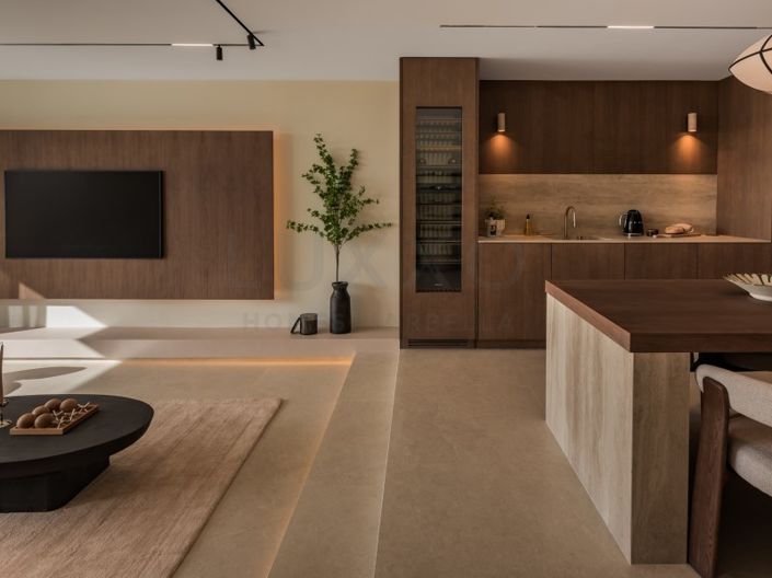 Image No.4-3 Bed House for sale