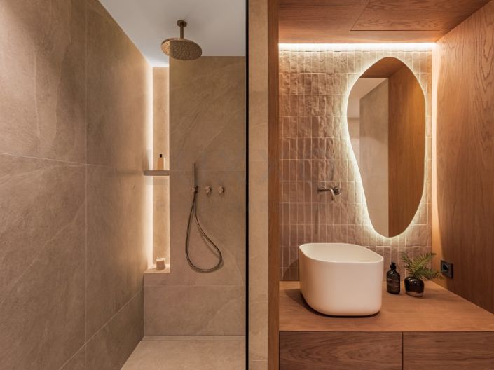 Image No.15-4 Bed House for sale