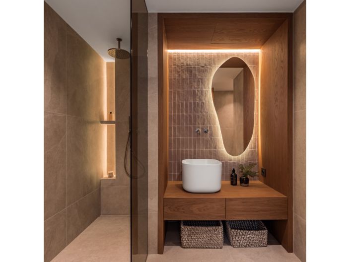 Image No.17-4 Bed House for sale