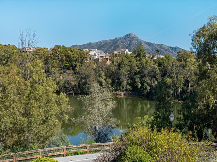 Image No.23-3 Bed Apartment for sale