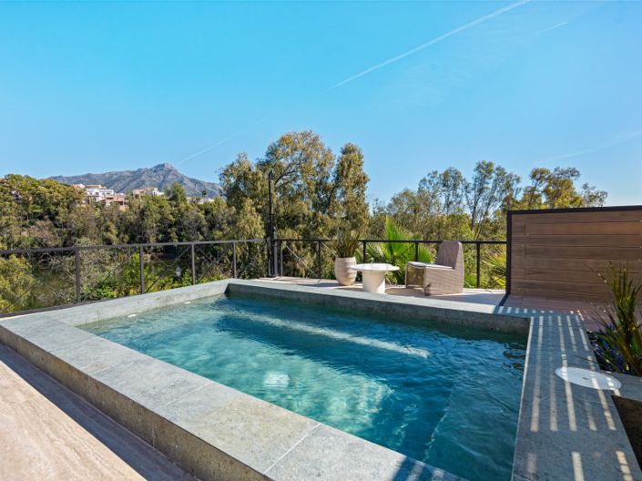 Image No.26-3 Bed Apartment for sale