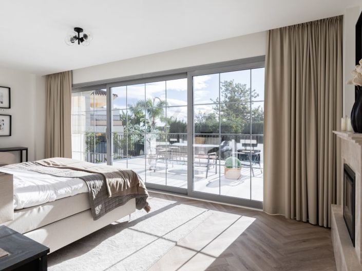 Image No.25-4 Bed Villa for sale