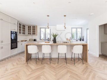 idce2ac601-0000-0500-0000-000018ea581e