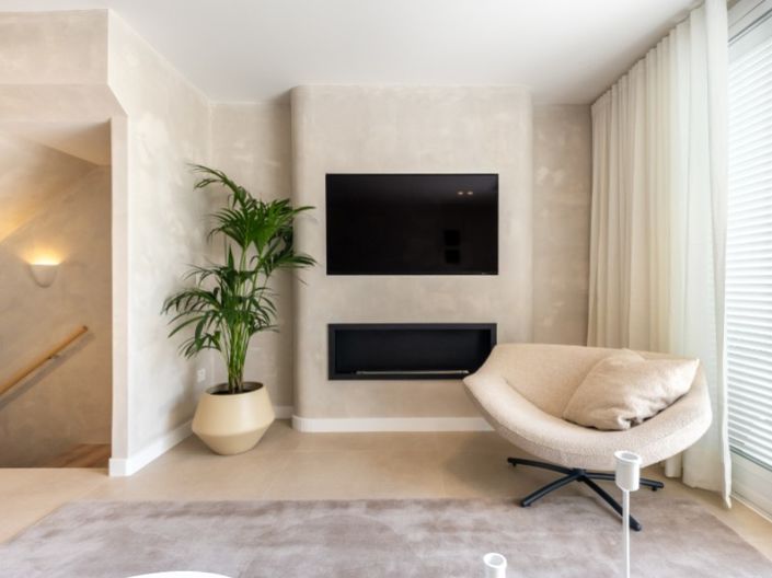 Image No.2-3 Bed House for sale