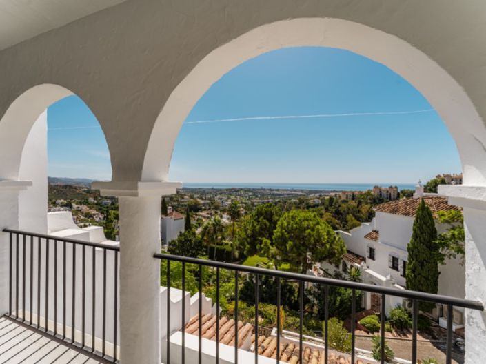 Image No.29-3 Bed Apartment for sale