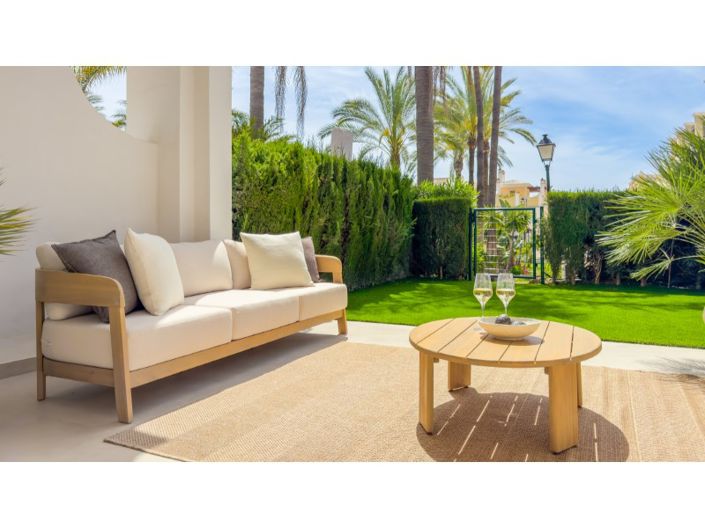 Image No.32-3 Bed House for sale