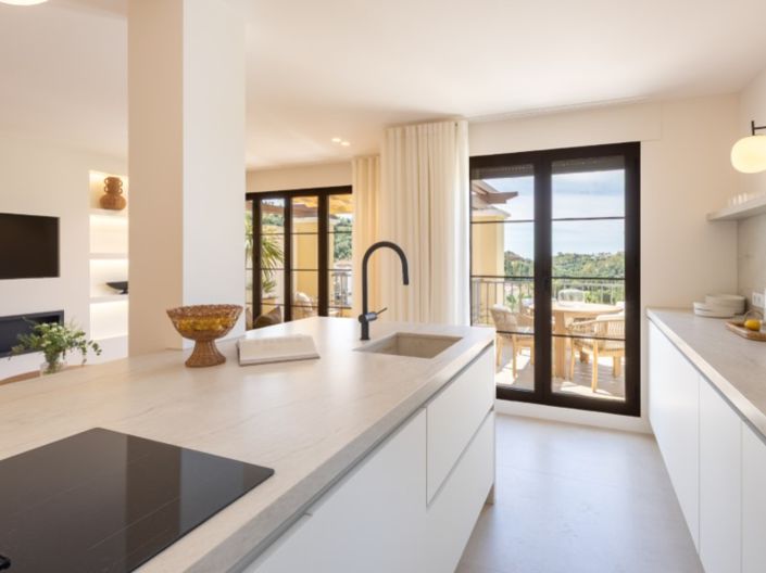 Image No.2-3 Bed Penthouse for sale