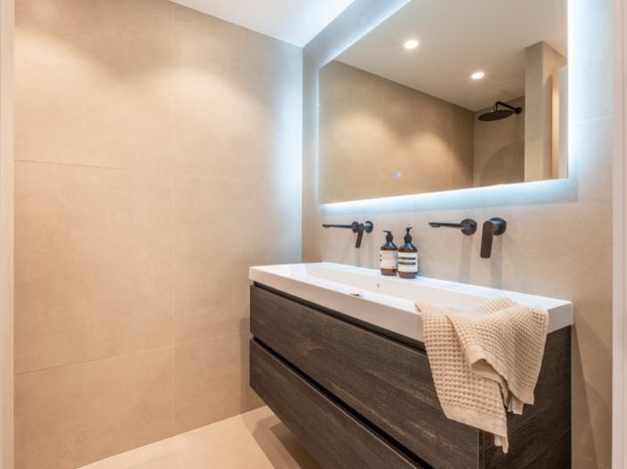 Image No.24-3 Bed Penthouse for sale