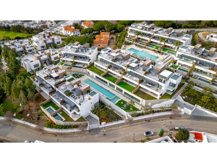 Image No.40-3 Bed Apartment for sale