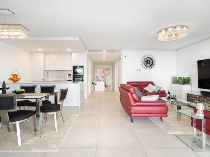 Image No.9-3 Bed Apartment for sale